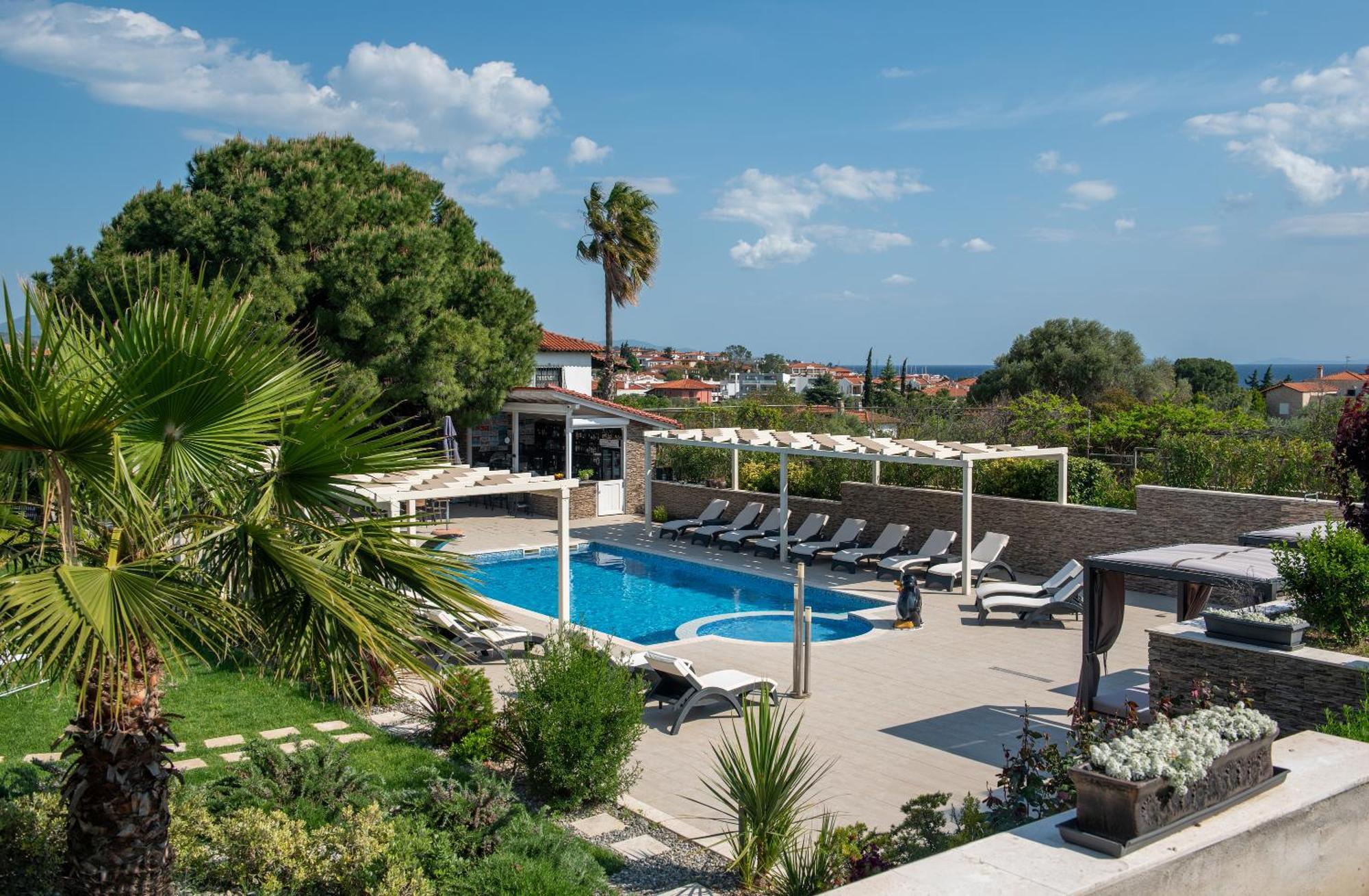 Villa Sara Nikiti  Luaran gambar