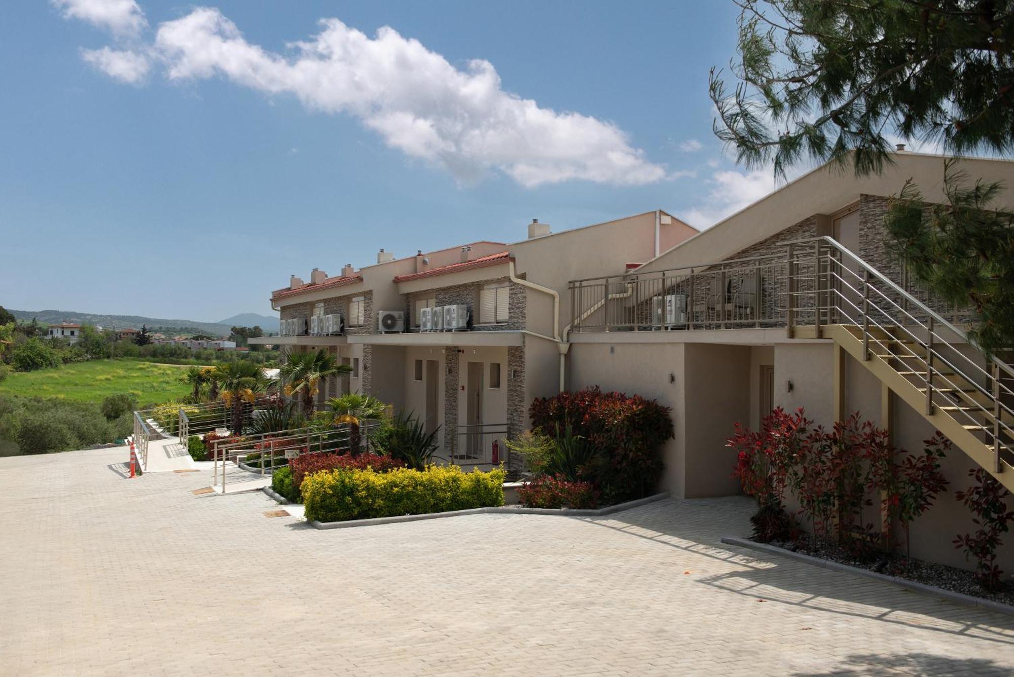 Villa Sara Nikiti  Luaran gambar