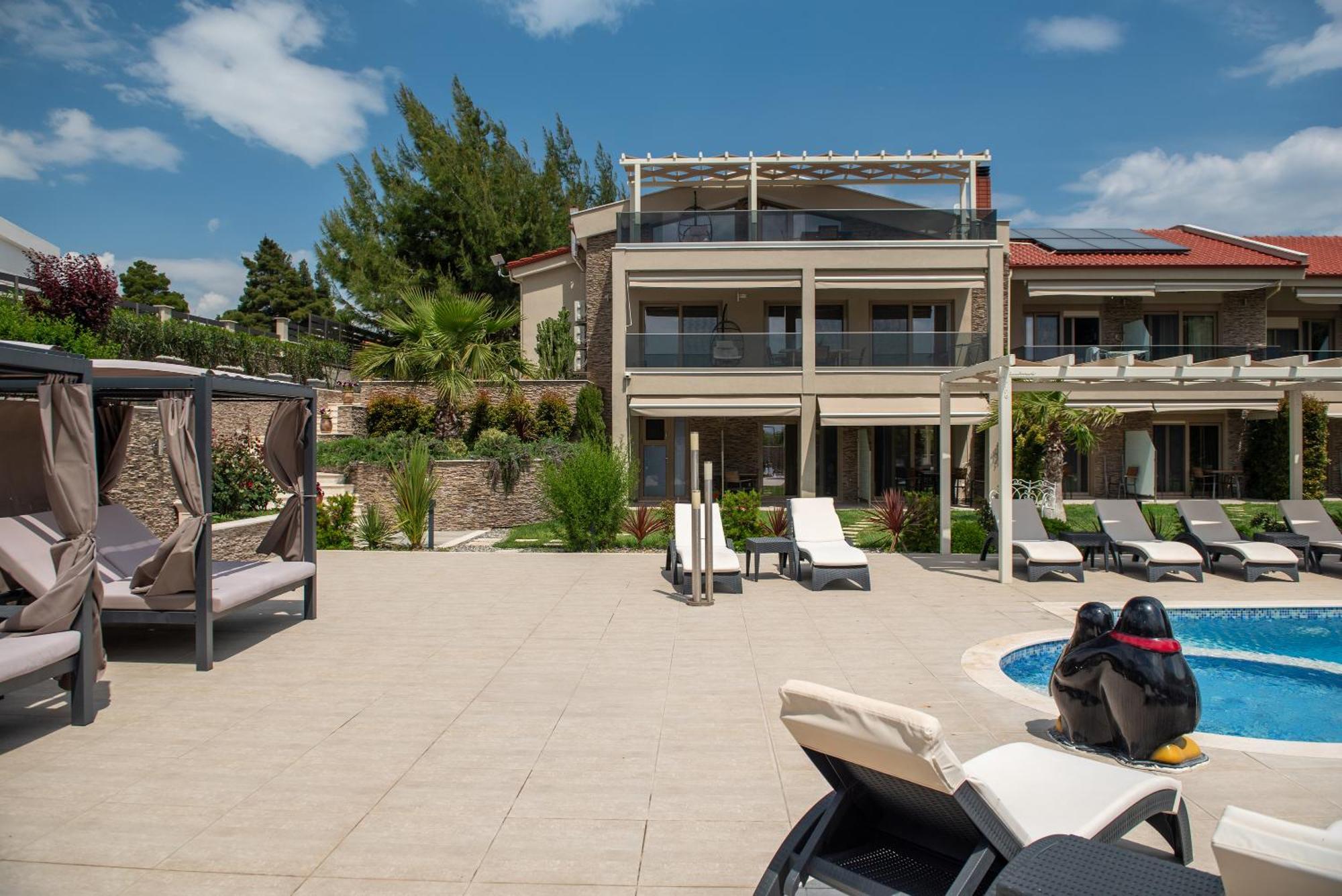 Villa Sara Nikiti  Luaran gambar